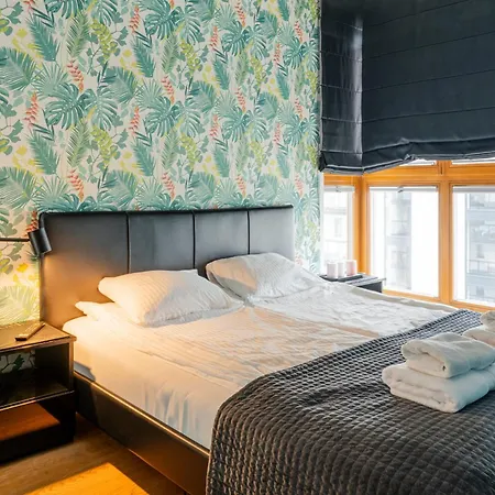 Waveside Apartment